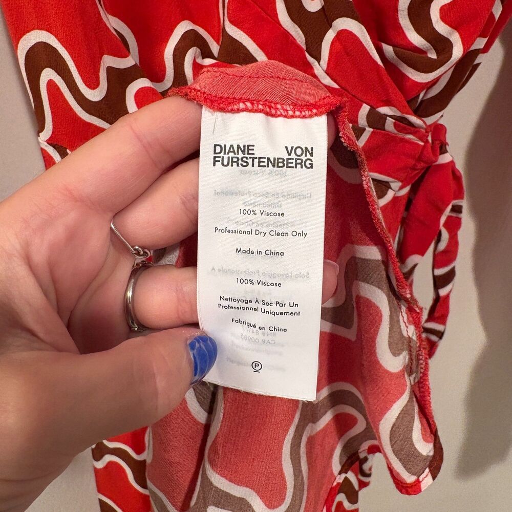 Diane Von Furstenberg Red and White Long Sleeve Dress - Picture 12 of 12